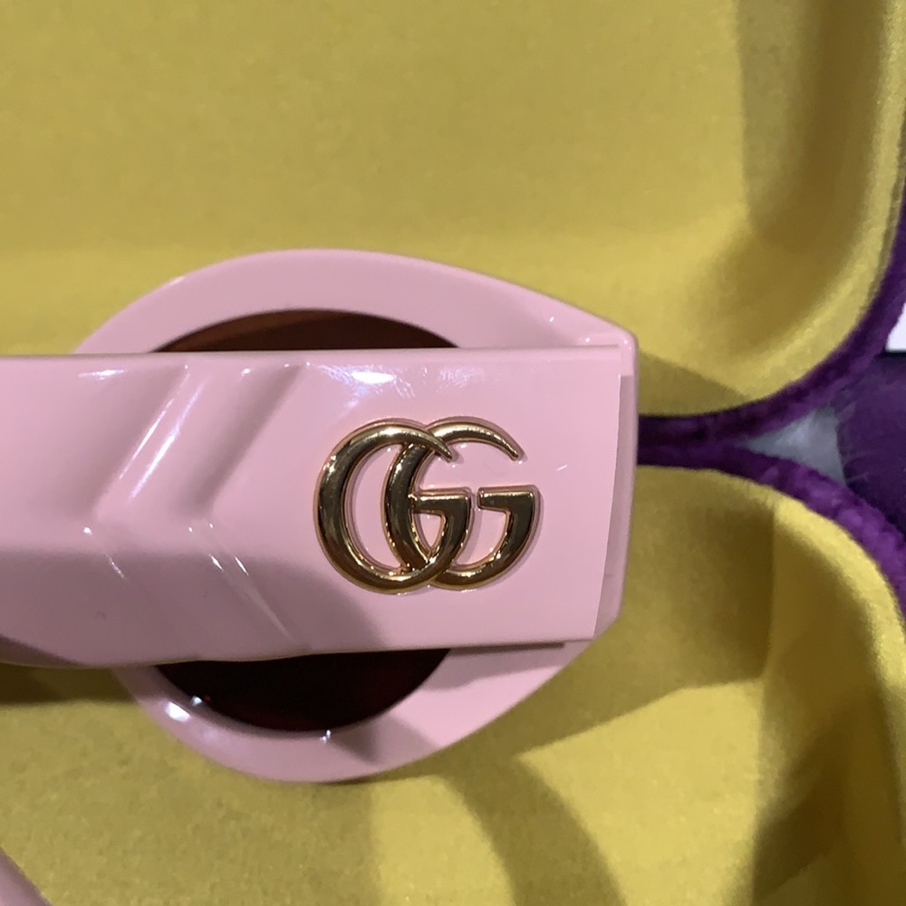 🌸NEW 💯authentic pink GUCCI WOMEN’S sunglasses 🕶 💯 authentic with box. - Picture 8 of 14